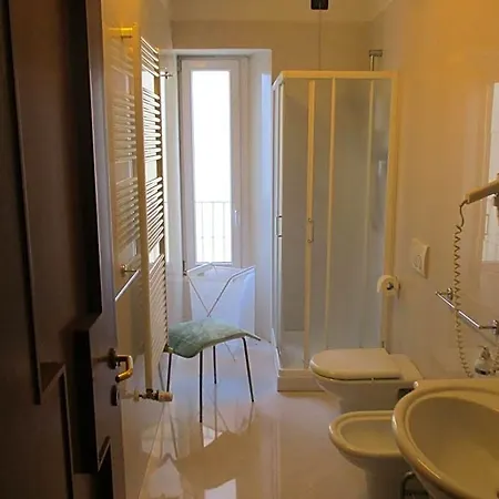 Accasa 4*
